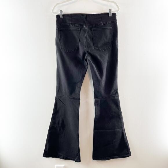 Free People High Rise Penny Flare Pull On Pants Jeans Black 30 / 10 - Picture 7 of 10